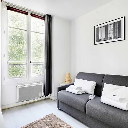Cosy In The Heart Of The Marais Apartment