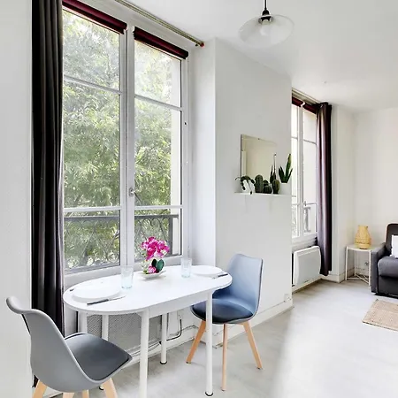 Apartment Cosy In The Heart Of The Marais Paris